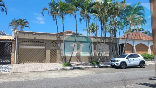 Casa com 4 Quartos à venda, 240m² no Flórida, Praia Grande