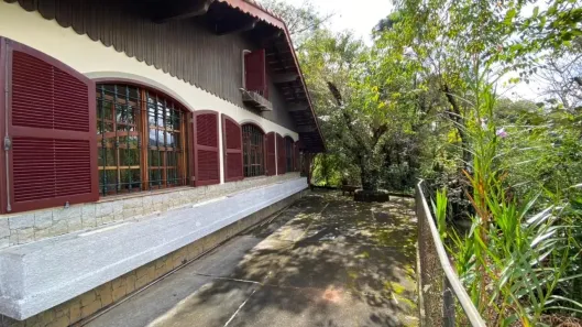 Fazenda/Sítio com 4 Quartos à venda, 5300m² no Vila Nova, Nova Friburgo