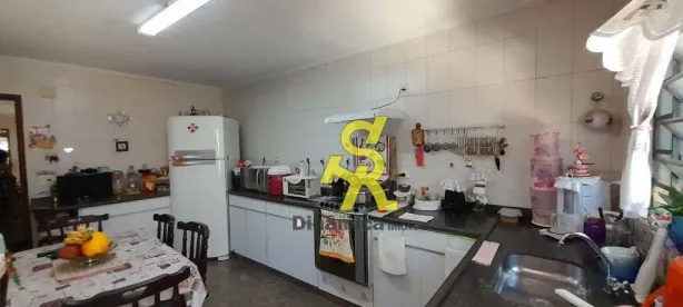 Sobrado com 2 Quartos à venda, 180m² no Vila Souza, São Paulo