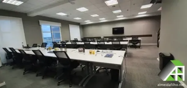Sala Comercial com 1 Quarto para alugar, 265m² no Chácara Santo Antônio (Zona Sul), São Paulo