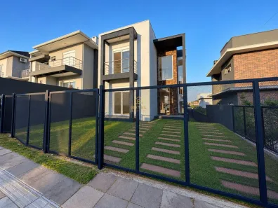 Casa com 4 Quartos para alugar, 172m² no Santa Cruz, Gravataí