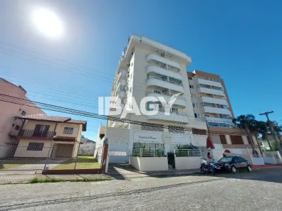 Apartamento com 3 Quartos para alugar, 90m² no Nossa Senhora do Rosário, São José