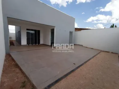 Casa com 3 Quartos à venda, 107m² no Jardim Canaã, Uberlândia