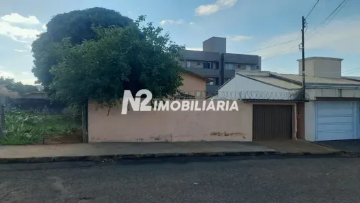Casa com 2 Quartos à venda, 49m² no Santa Mônica, Uberlândia
