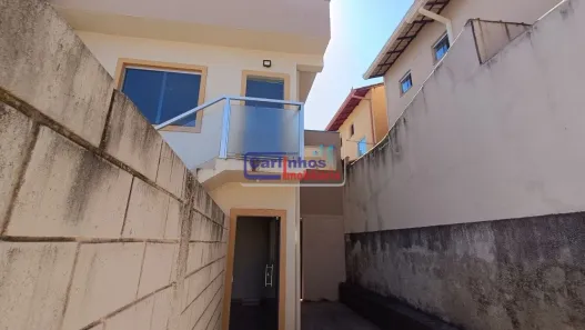 Casa com 2 Quartos à venda, 68m² no Bandeirinhas, Betim