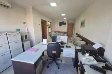 Sala Comercial à venda, 82m² no Centro, São José dos Campos