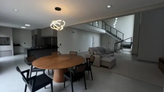 Sobrado com 3 Quartos à venda, 318m² no Residencial Central Parque, Salto