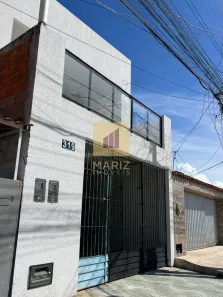 Sobrado com 6 Quartos à venda, 165m² no Pajuçara, Maceió