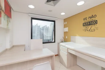 Ponto Comercial para alugar, 28m² no Vila Gomes Cardim, São Paulo