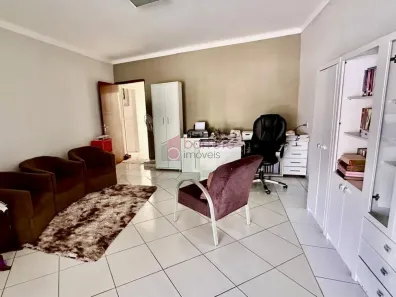 Casa com 3 Quartos à venda, 208m² no Vila Liberdade, Jundiaí