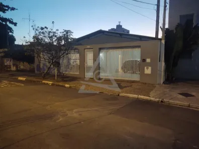 Casa com 3 Quartos à venda, 147m² no Jardim Chapadão, Campinas