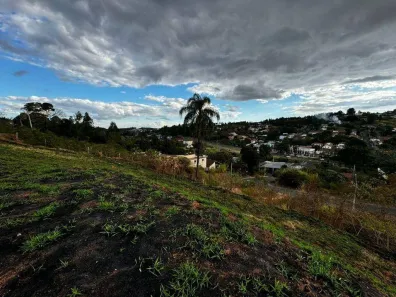 Lote/Terreno à venda, 360m² no Bairro das Posses, Serra Negra