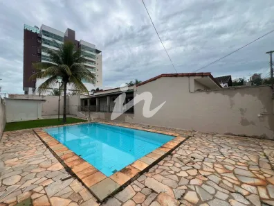 Imóvel Comercial com 6 Quartos à venda, 290m² no Tabajaras, Uberlândia