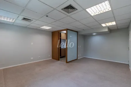 Sala Comercial para alugar, 31m² no Vila Olímpia, São Paulo