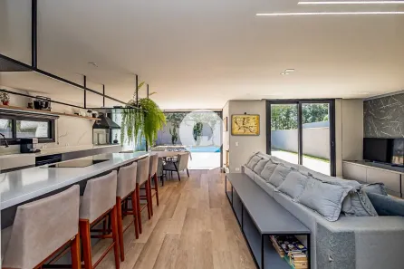 Casa de Condomínio com 3 Quartos à venda, 207m² no Jardim Padre José de Anchieta, Campo Largo