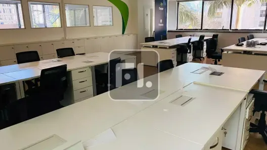 Sala Comercial à venda, 237m² no Vila Olímpia, São Paulo