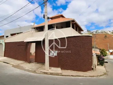 Casa com 2 Quartos à venda, 140m² no Marilândia, Juiz de Fora