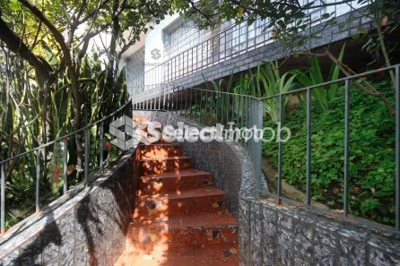 Casa com 3 Quartos para alugar, 212m² no Vila Guarani, Mauá
