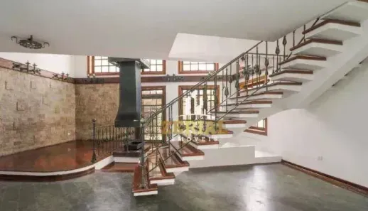 Sobrado com 5 Quartos para alugar, 359m² no Jardim São Caetano, São Caetano do Sul