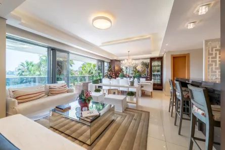 Apartamento com 4 Quartos à venda, 234m² no Jardim Europa, Porto Alegre