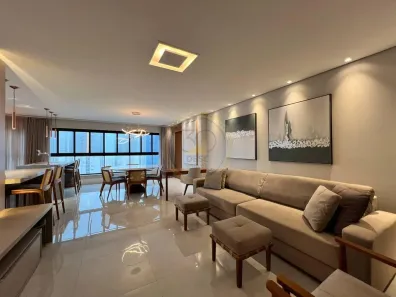 Apartamento com 3 Quartos para alugar, 167m² no Centro, Balneário Camboriú