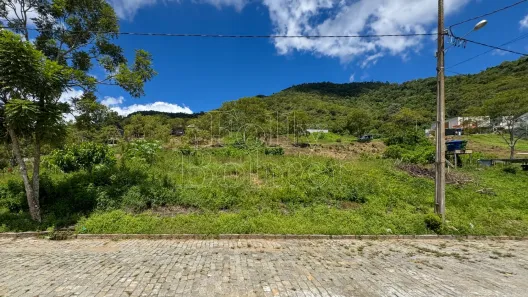 Lote/Terreno à venda, 361m² no Cascatinha, Nova Friburgo