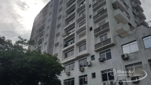 Sala Comercial para alugar, 81m² no Centro, Joinville
