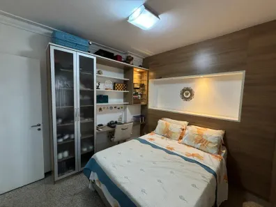 Apartamento com 3 Quartos à venda, 165m² no Meireles, Fortaleza