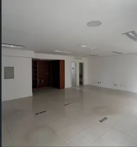 Sala Comercial à venda, 210m² no Enseada do Suá, Vitória