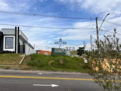 à venda, 377m² no Vila Galvão, Caçapava