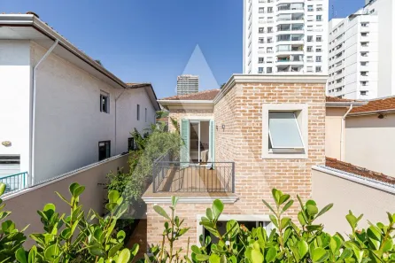 Casa com 4 Quartos para alugar, 230m² no Vila Nova Conceição, São Paulo