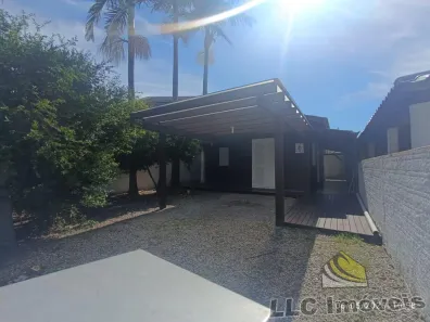 Casa com 3 Quartos para alugar, 85m² no Porto da Vila, Imbituba