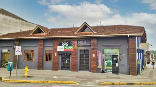 Sala Comercial para alugar, 109m² no Centro, Joinville