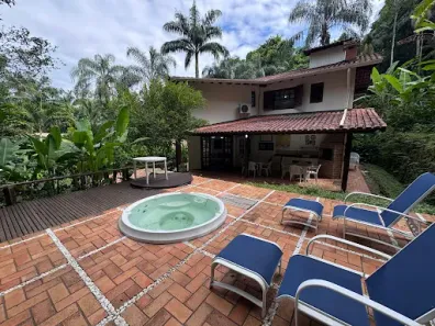 Casa de Condomínio com 4 Quartos à venda, 250m² no Camburi, São Sebastião