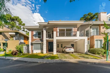 Casa de Condomínio com 4 Quartos à venda, 277m² no Santa Felicidade, Curitiba