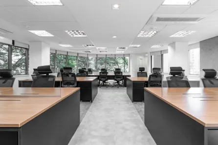Sala Comercial para alugar, 330m² no Cidade Monções, São Paulo