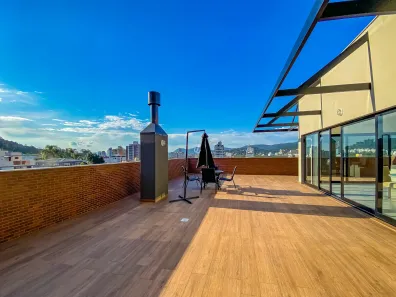 Apartamento à venda, 34m² no Trindade, Florianópolis