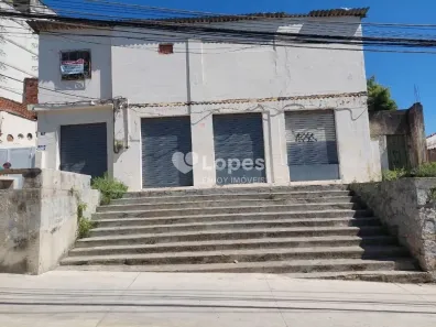 Ponto Comercial para alugar, 275m² no Piedade, Rio de Janeiro