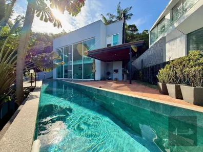 Casa de Condomínio com 3 Quartos à venda, 684m² no Cacupé, Florianópolis