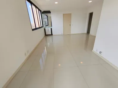 Apartamento com 3 Quartos para venda ou aluguel, 110m² no Imbetiba, Macaé