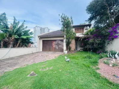 Casa com 3 Quartos à venda, 244m² no Nossa Senhora das Graças, Canoas