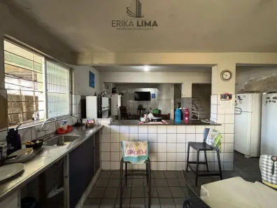 Casa com 7 Quartos à venda, 227m² no Pina, Recife