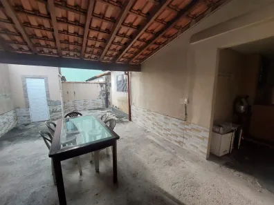 Casa com 2 Quartos à venda, 173m² no Campo Grande, Rio de Janeiro