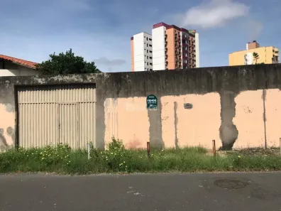 Lote/Terreno à venda, 703m² no Horto, Teresina
