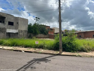 Lote/Terreno à venda, 320m² no Jardim Prudentino, Presidente Prudente