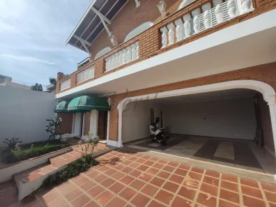 Sobrado com 3 Quartos à venda, 319m² no Jardim Leonor, Campinas