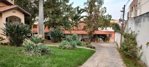 Casa com 4 Quartos à venda, 500m² no Vila Teixeira Marques, Limeira