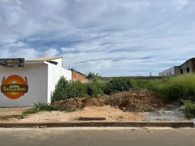 Lote/Terreno à venda, 26m² no Felícia, Vitória da Conquista