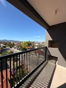 Apartamento com 2 Quartos para alugar, 52m² no Iririú, Joinville
