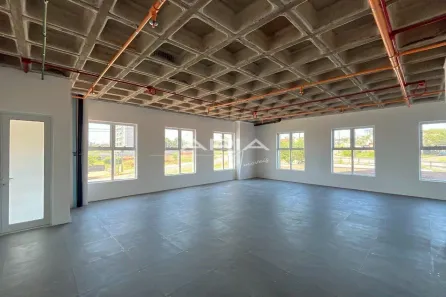 Sala Comercial para alugar, 81m² no Bela Suiça, Londrina
